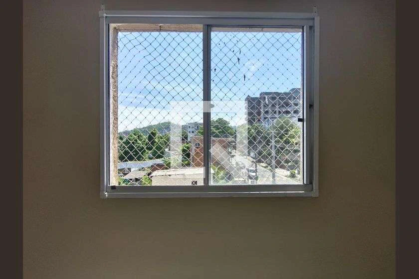 Apartamento de 2 quartos e 1 banheiro com cozinha fechada — photo 22