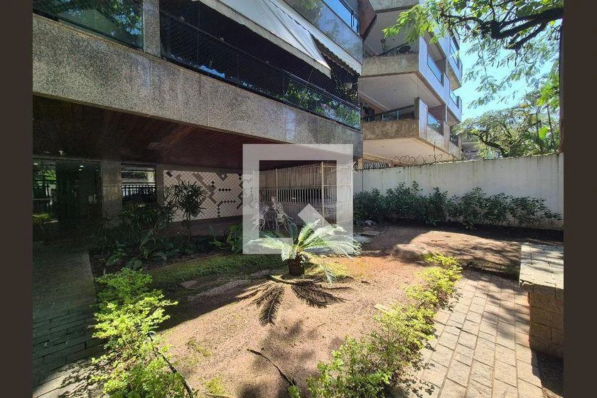 Apartamento de 2 quartos com varanda envidraçada — photo 29