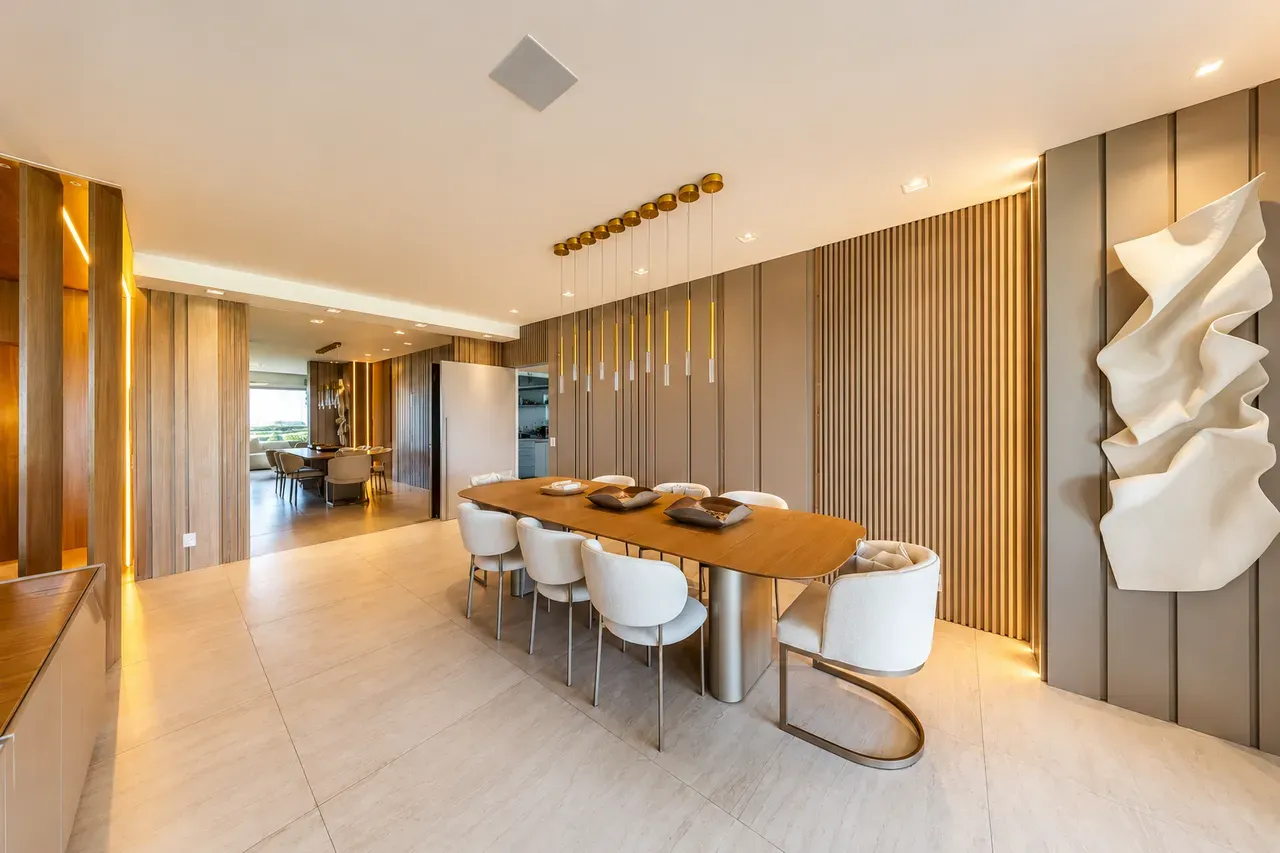 Furnished apartment, 266 m², with floor-to-ceiling windows — photo 15