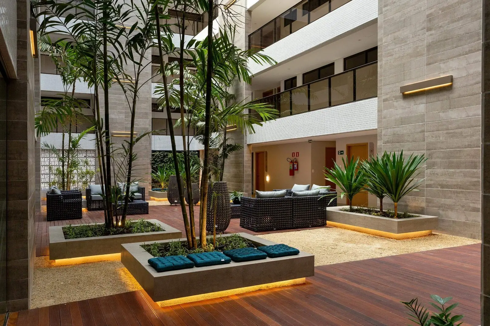 Home office in a 2-bedroom apartment, 50 m² — photo 13