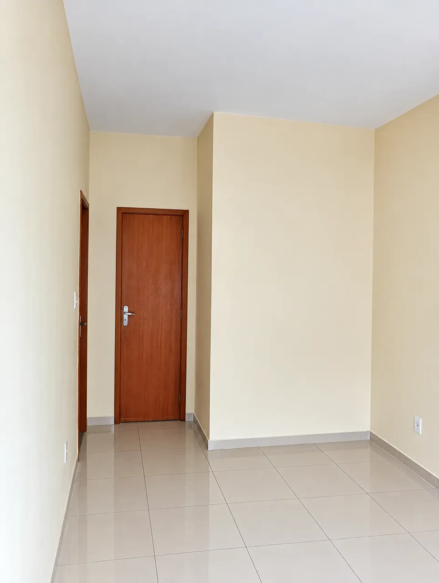 2-bedroom apartment, 1 with its own bathroom, 75 m² — photo 9