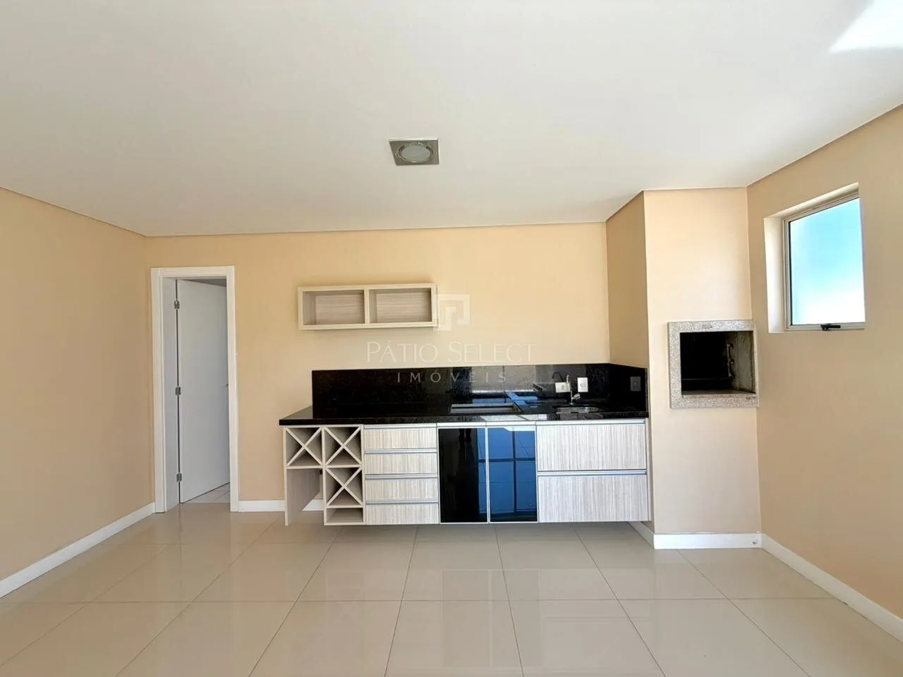 3-bedroom apartment with a washing machine in Curitiba — photo 28