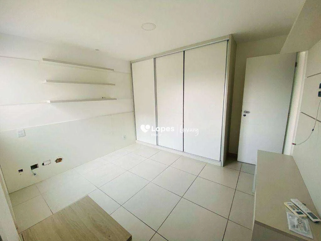 Furnished apartment with 4 bedrooms and mountain views — photo 29