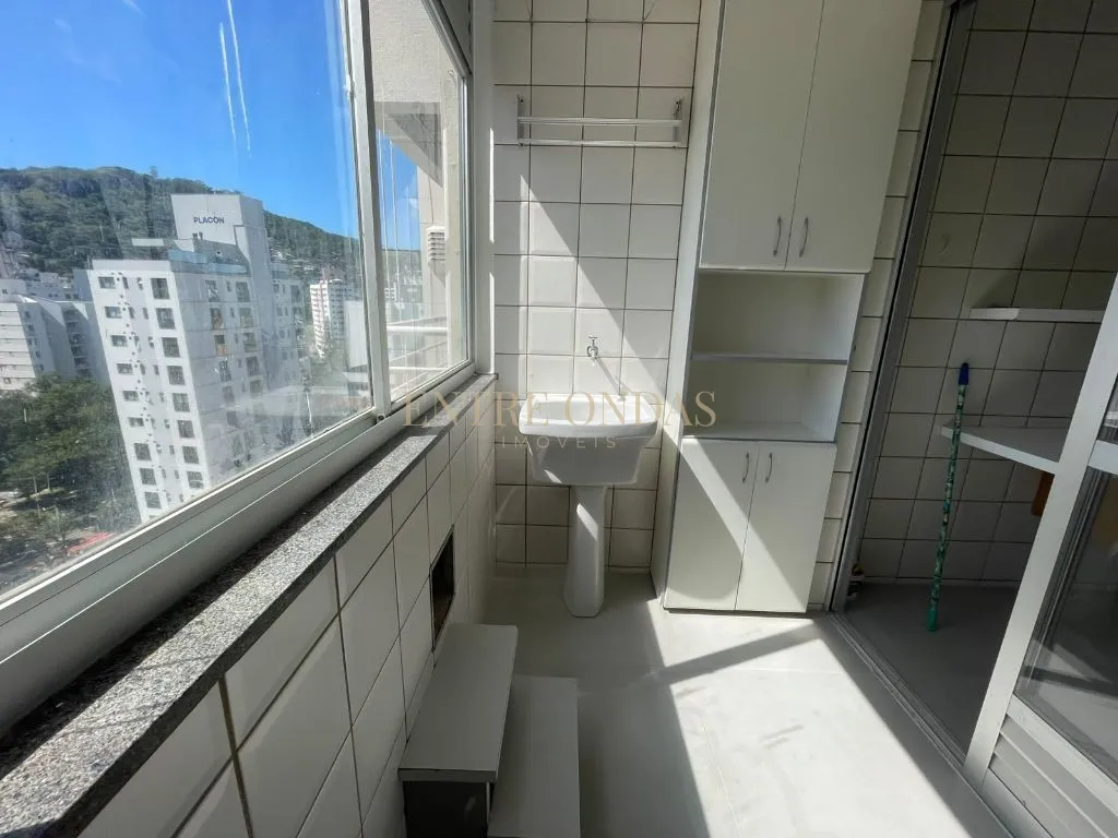 2-bedroom apartment, both with their own bathrooms, 70 m² — photo 10