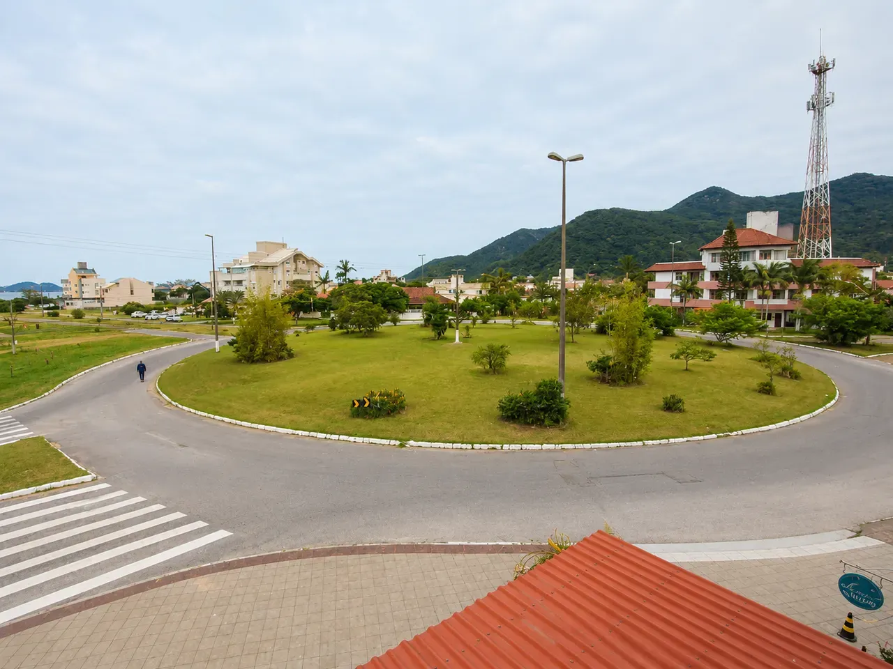 92 m² apartment with 2 bedrooms, 1 bathroom and parking — photo 25