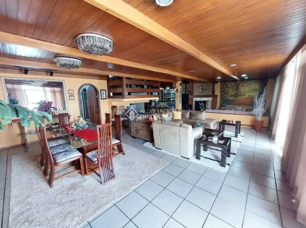 4-bedroom house with private garden to live in — photo 2