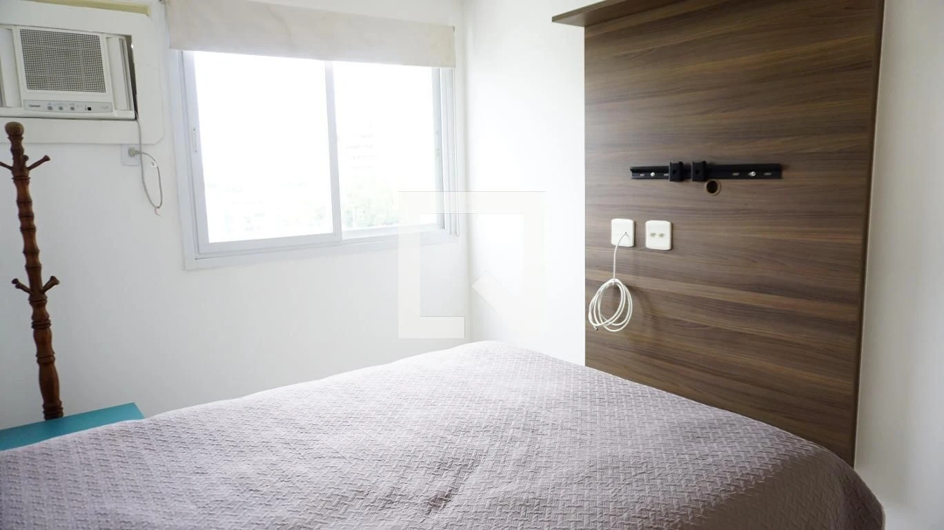 2-bedroom apartment with a washing machine — photo 10