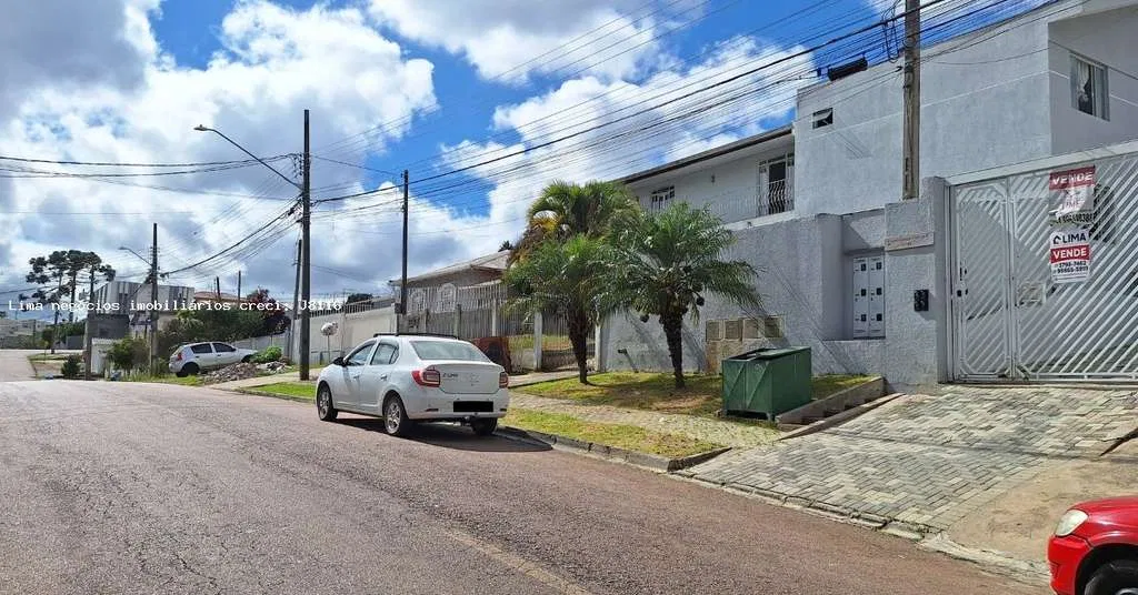 Two-story house with 3 bedrooms, 1 en-suite and parking — photo 16