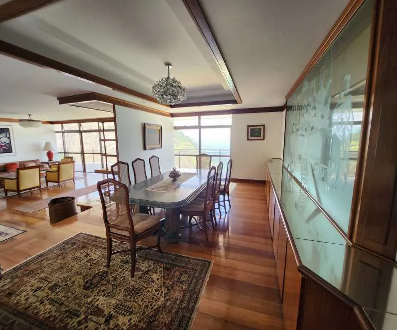 Apartment, 270 m², with a water view — photo 22