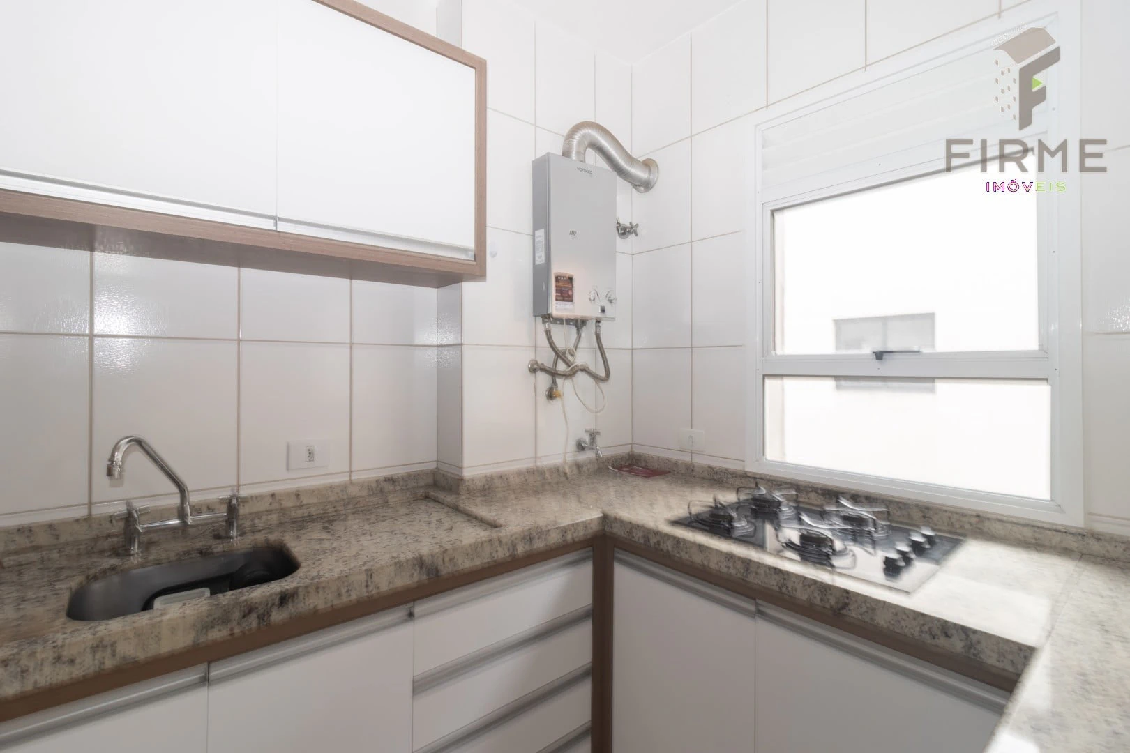 One-bedroom, 32 m² apartment in Curitiba — photo 14