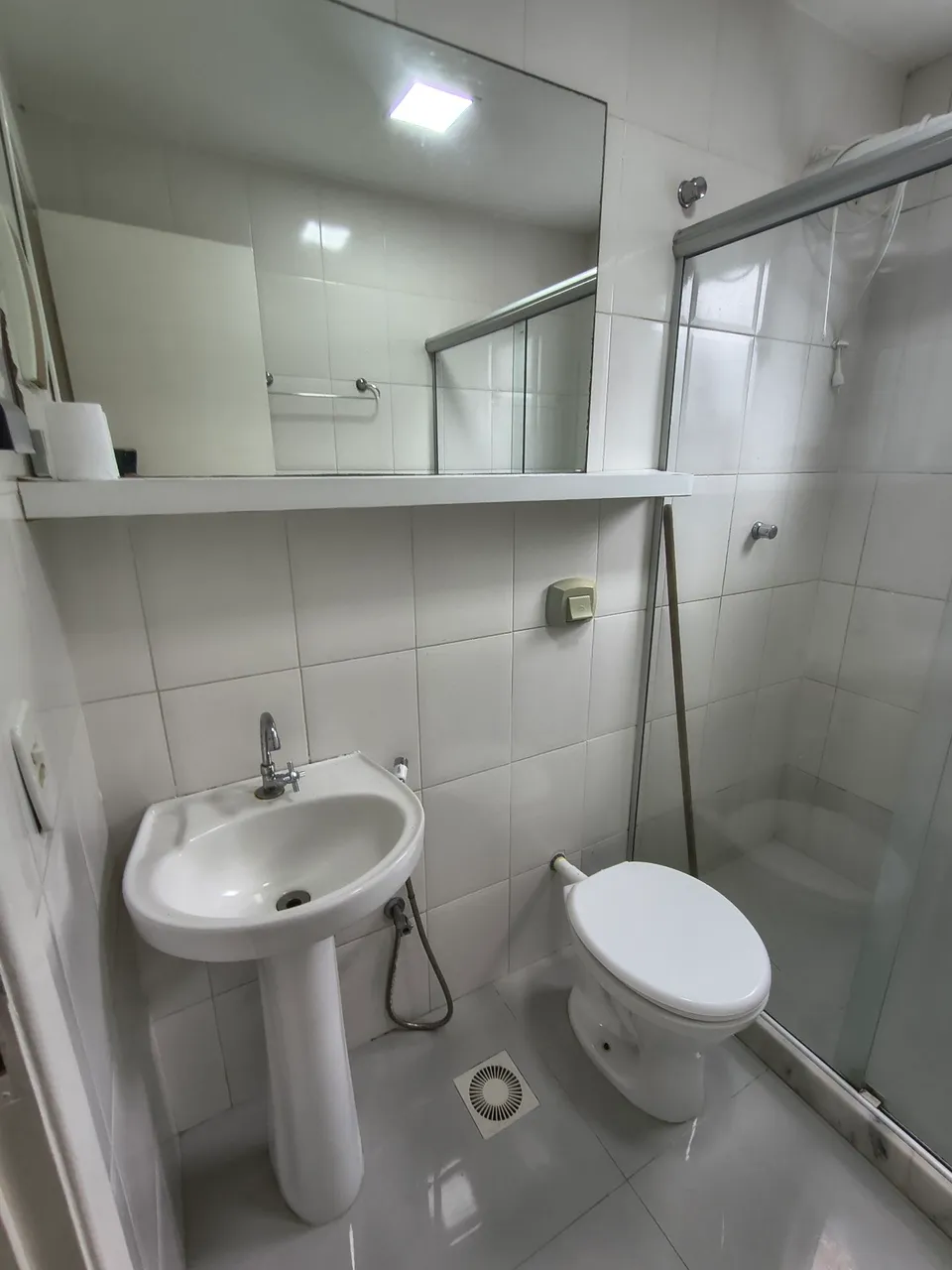 Apartamento amueblado de 1 dormitorio con cocina integrada — photo 9