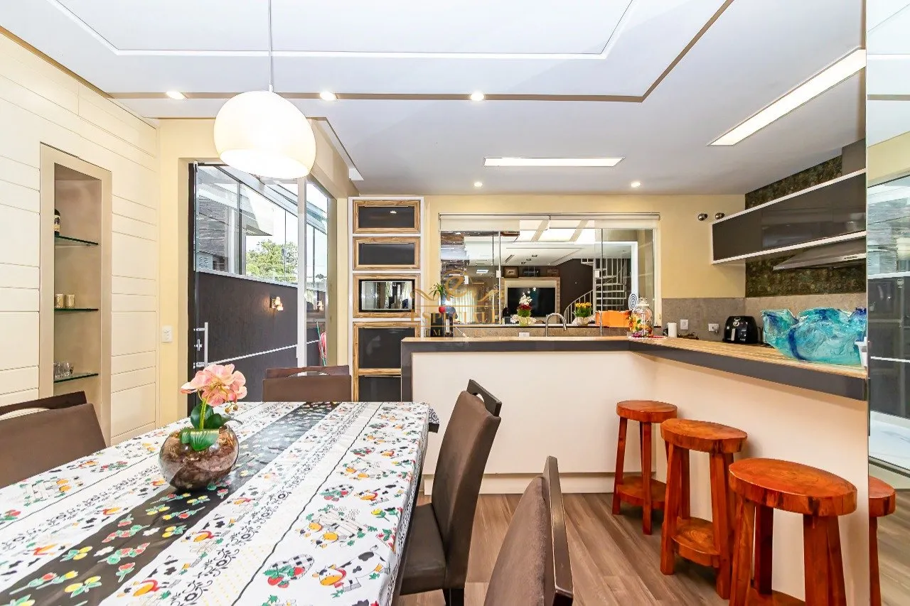 Furnished house with 4 bedrooms and open-plan kitchen — photo 2