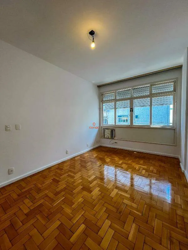 Apartment on the 5th floor with a home office — photo 2