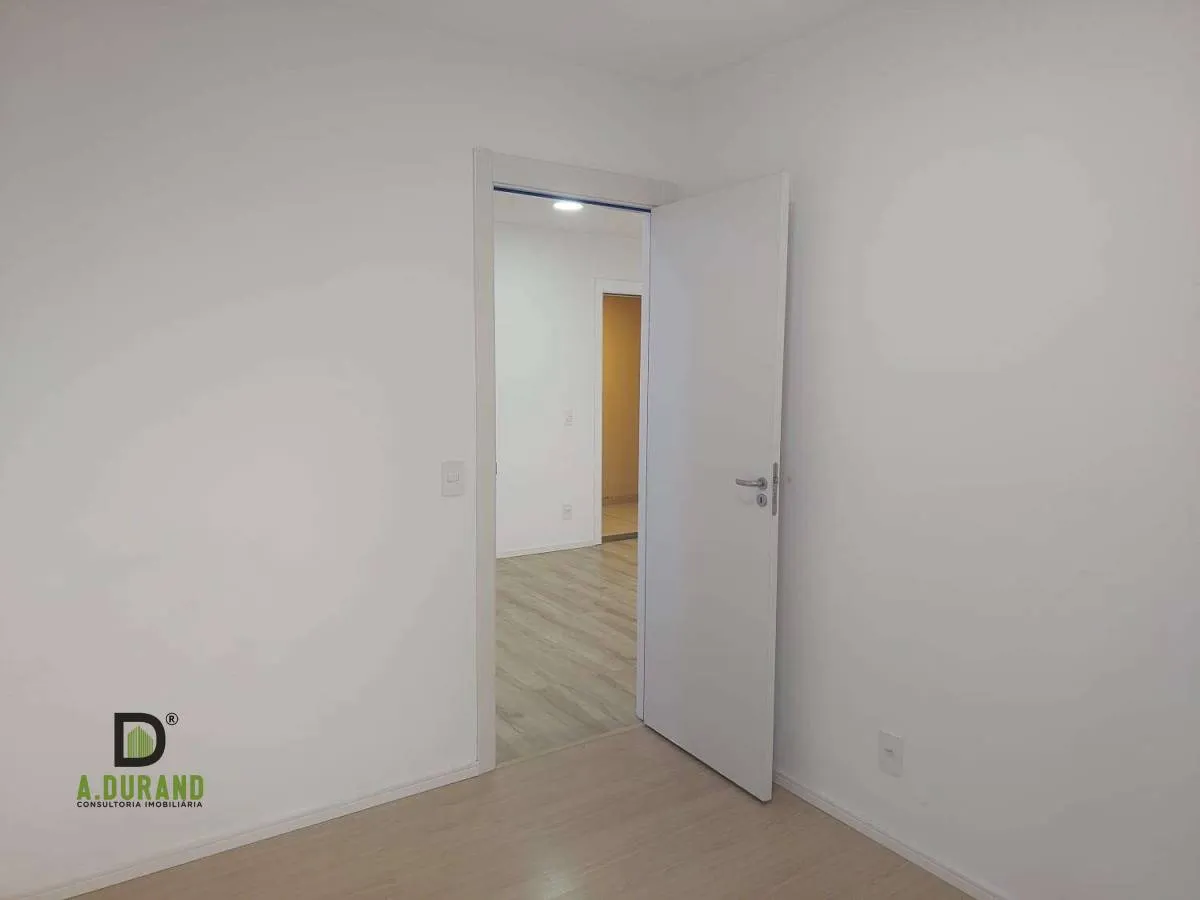 Apartment, 48 m², with wood or laminate floors — photo 5