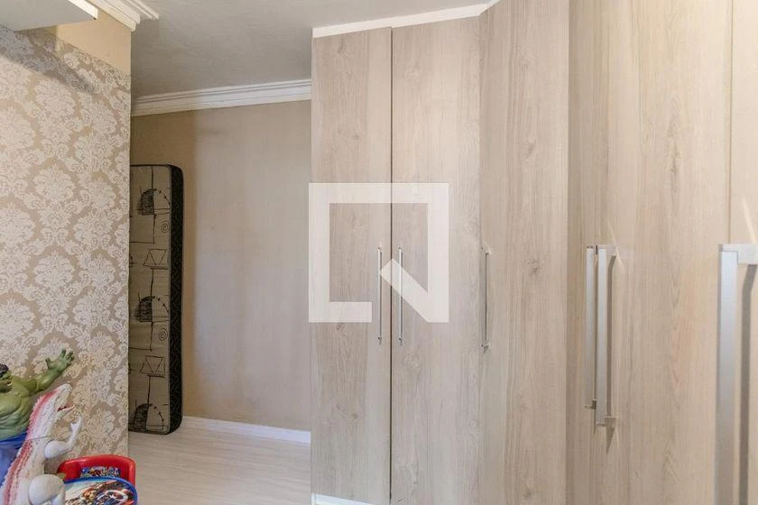 Furnished 2-bedroom apartment with private BBQ — photo 11