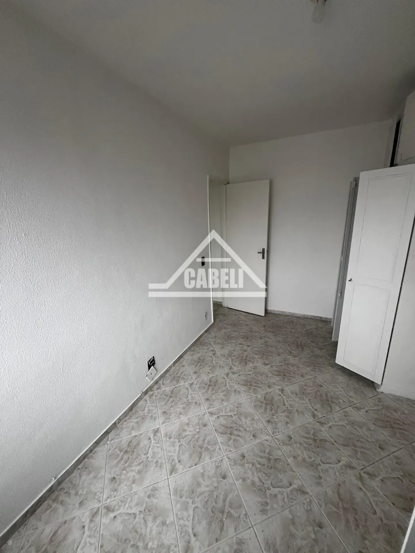 2-bedroom apartment in a building with a sauna — photo 10