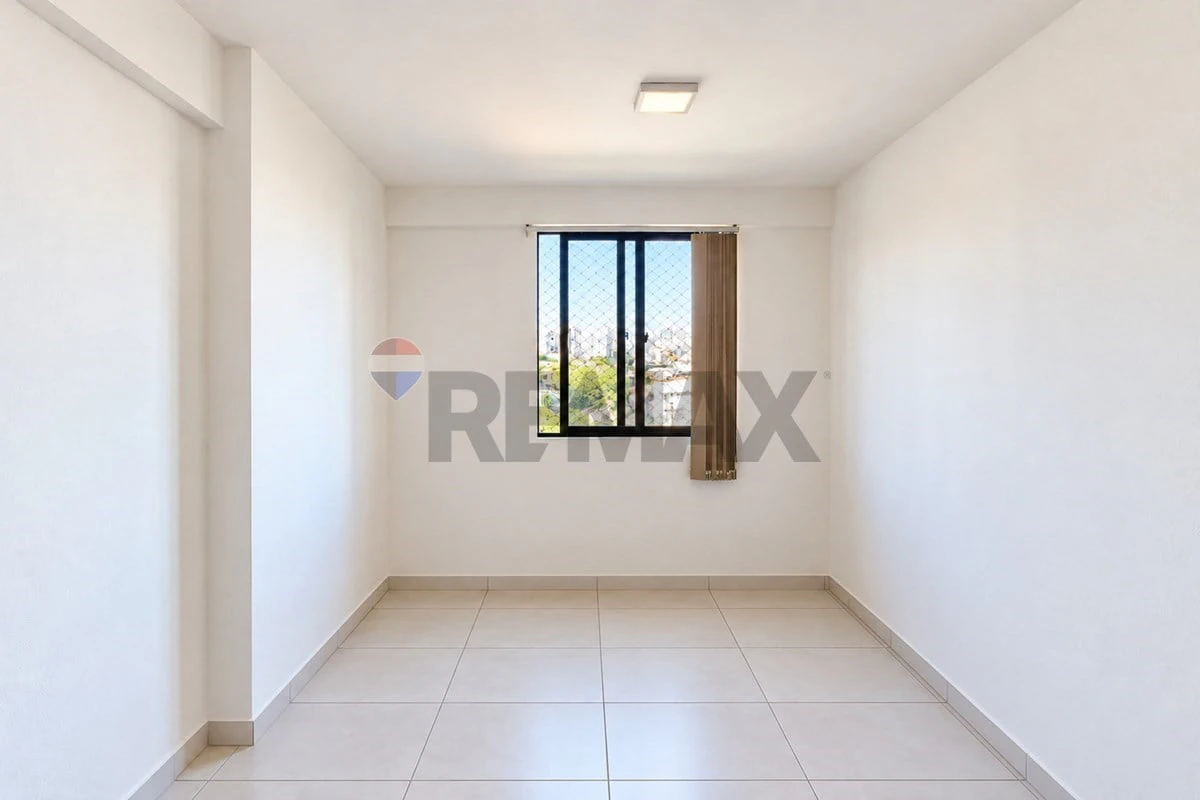 Furnished apartment, 97 m², with a private pool — photo 12