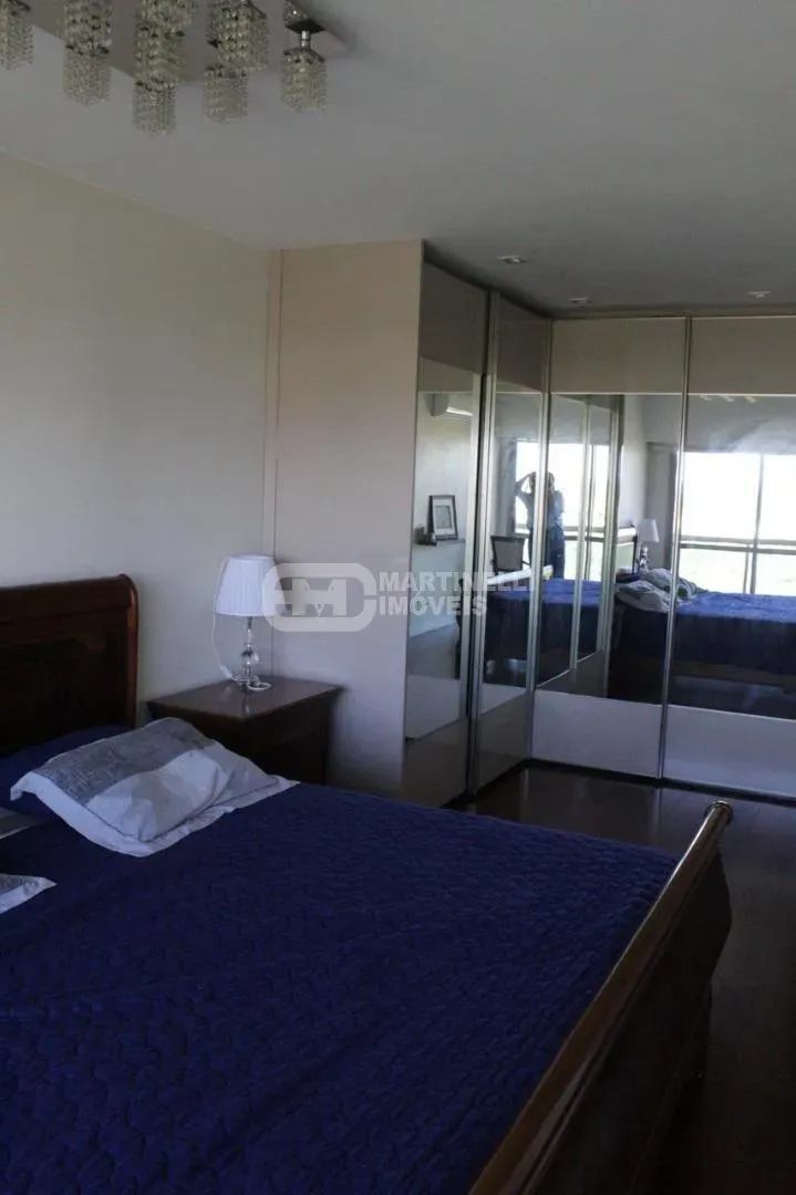 Furnished apartment with 4 bedrooms and a glass balcony — photo 8