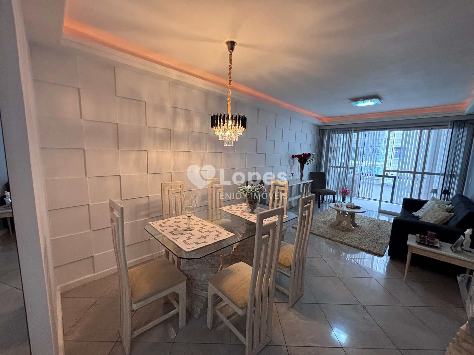 Квартира 103 м² із заскленим балконом та гардеробною — photo 13