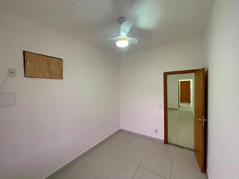 Unfurnished 1-bedroom apartment with 1 bathroom and no parking — photo 14
