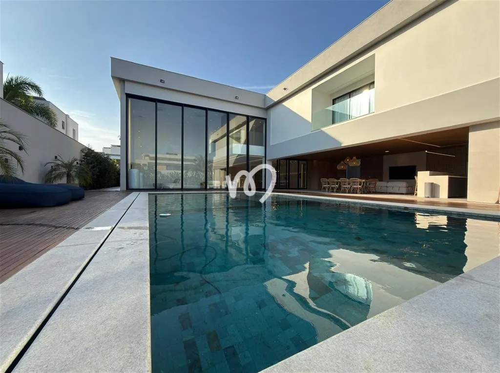 Duplex house with 5 bedrooms and 5 bathrooms — photo 8