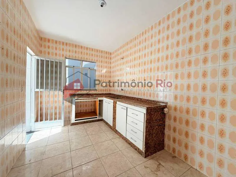 Unfurnished 2-bedroom apartment with balcony grill — photo 2