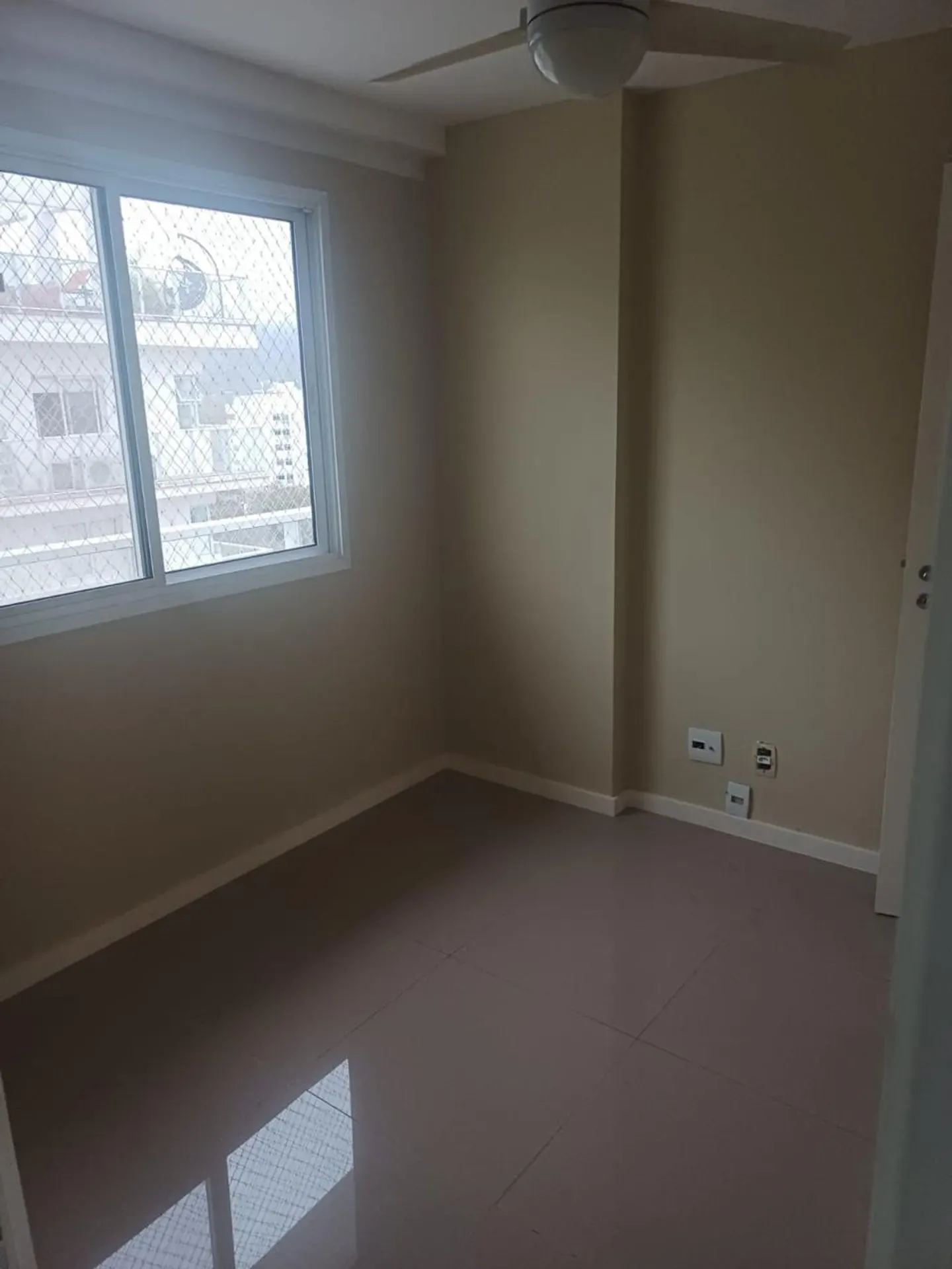 Apartamento com 4 quartos e 3 banheiros — photo 28
