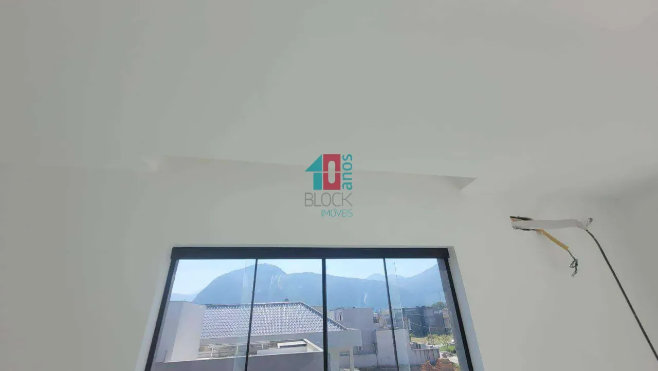 Casa em condomínio com 5 quartos e cozinha integrada — photo 11