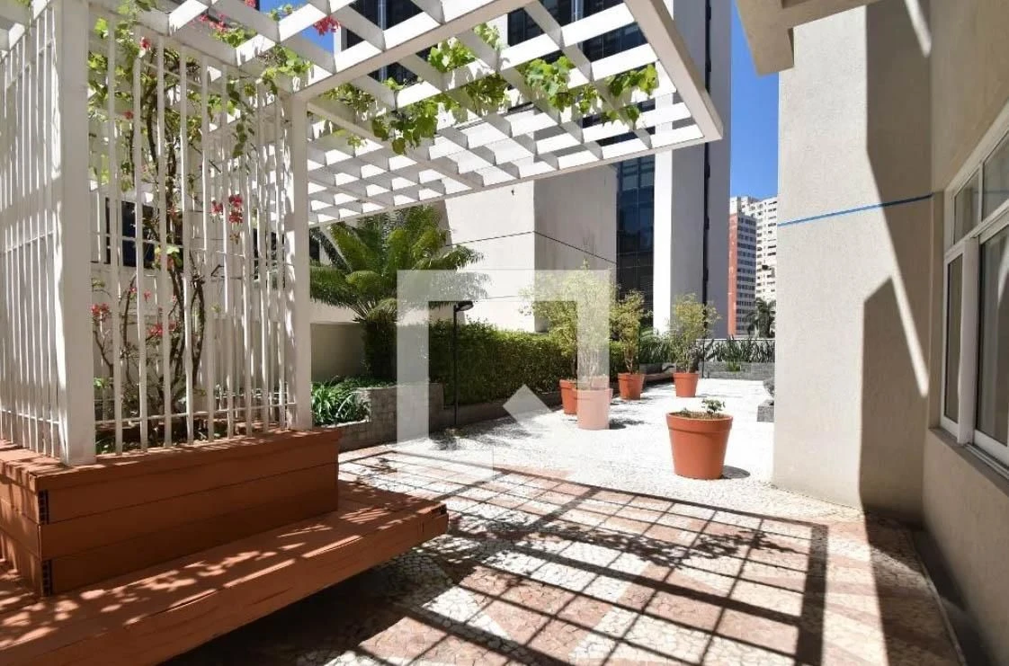 2-bedroom apartment in a building with an indoor pool — photo 43