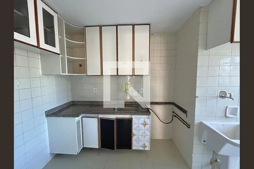 Квартира з 2 спальнями та кухнею з газовою плитою — photo 17