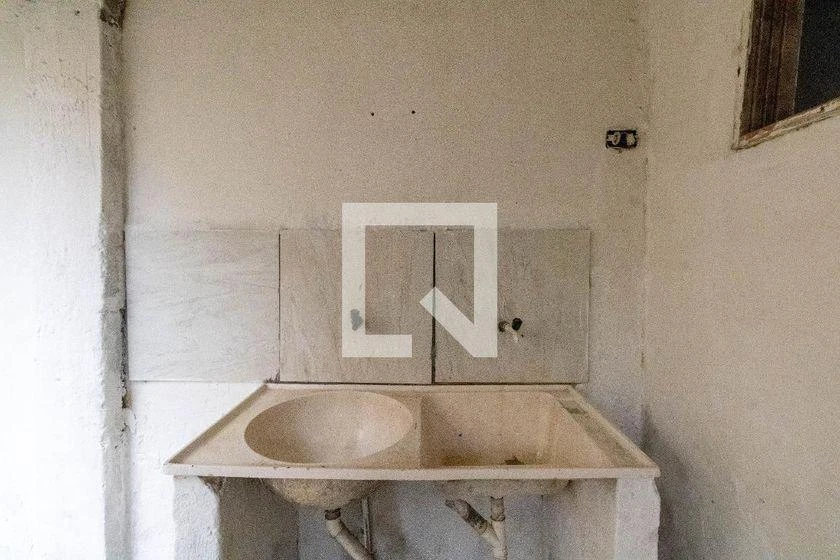 Будинок в оренду: 2 спальні, 61 м² — photo 4