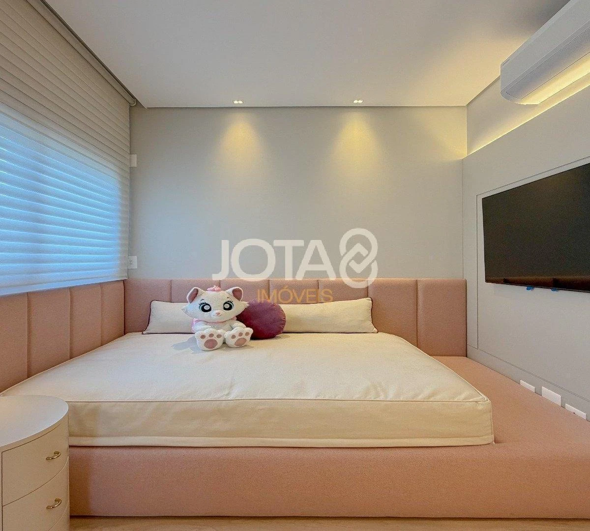 Apartamento amueblado de 231 m² con 3 suites y balcón — photo 30