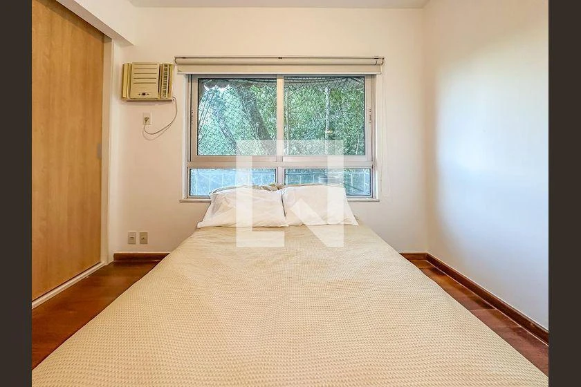 Furnished apartment with 2 bedrooms and 80 m² — photo 47