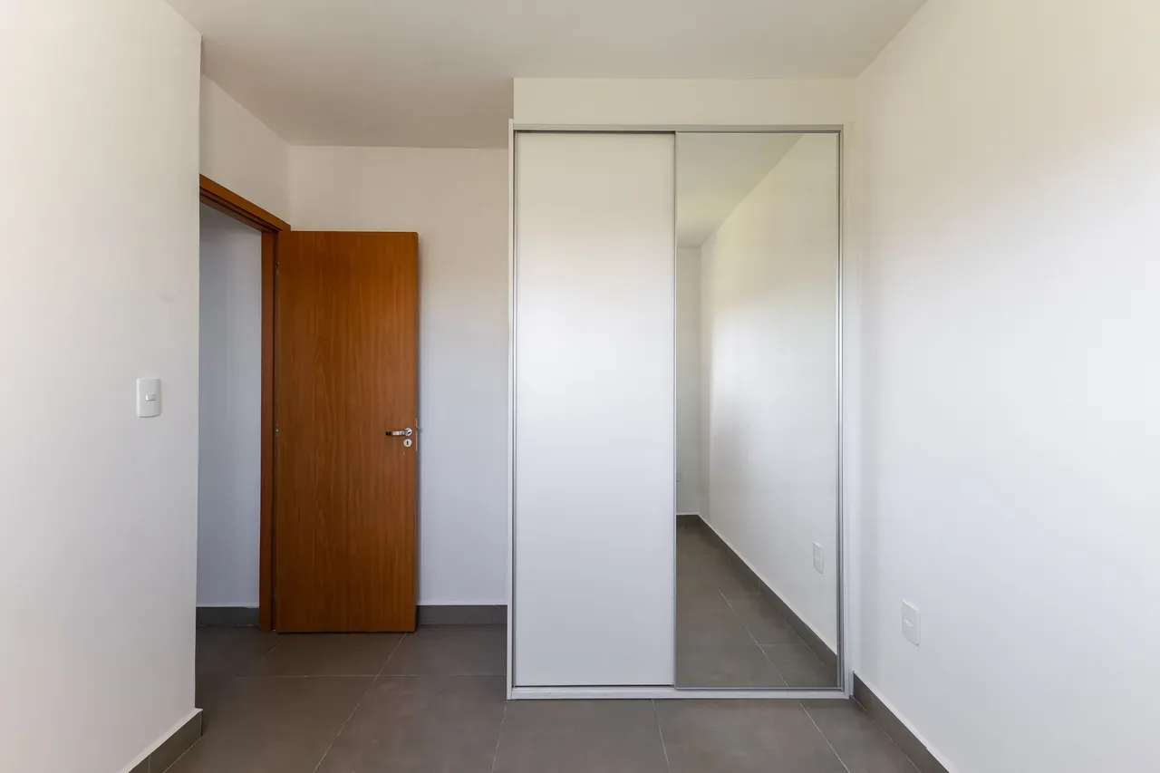 Furnished 77 m² apartment with 2 bedrooms and balcony — photo 18