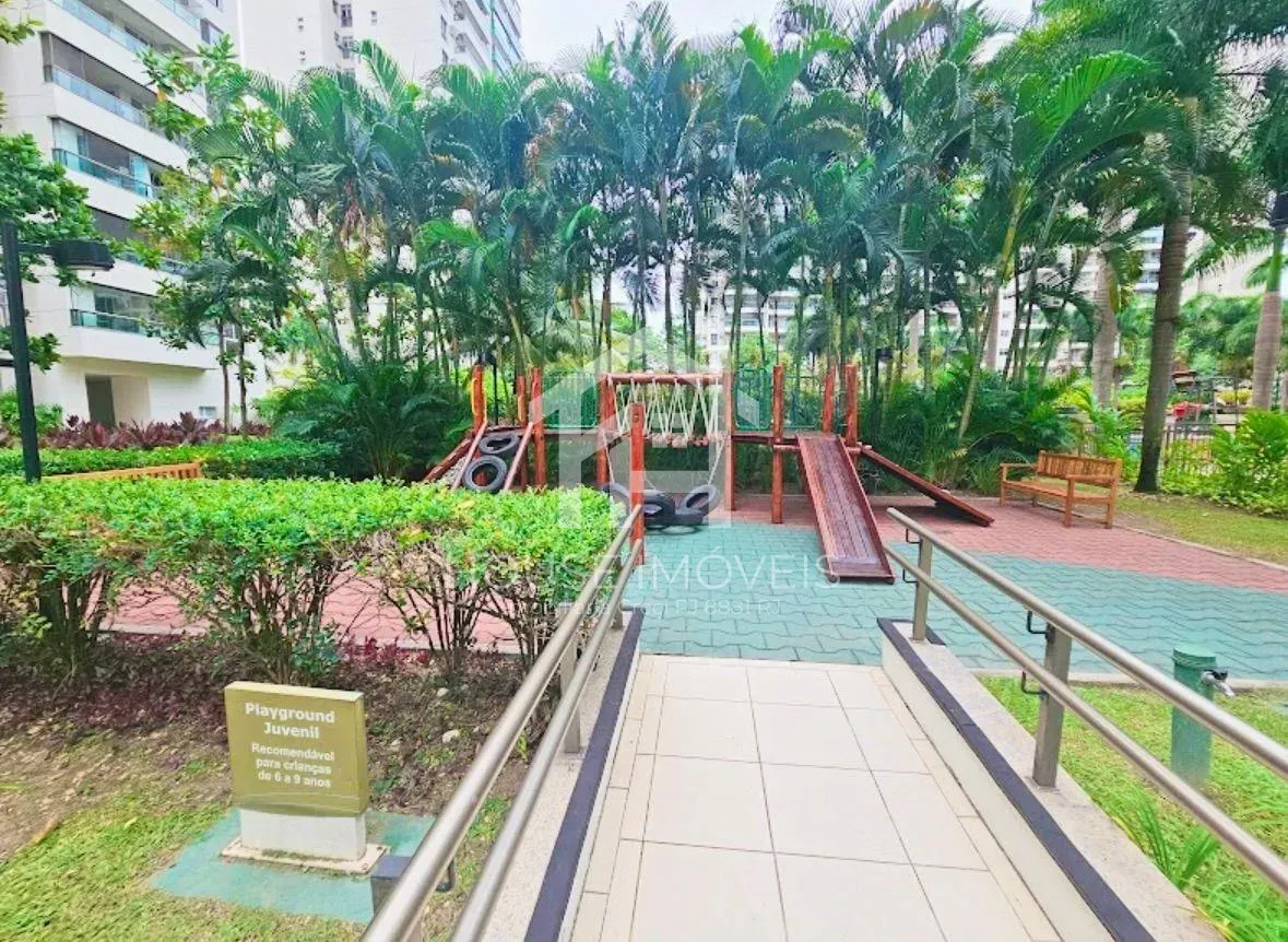 Apartamento com 2 quartos e suíte e varanda fechada — photo 27