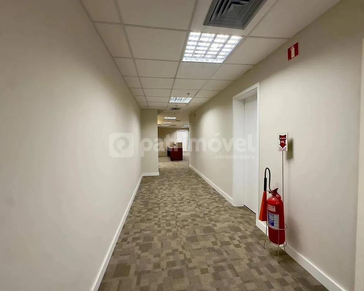 780 m² apartment with 1 bedroom and 6 bathrooms — photo 37