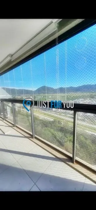 Apartamento com 3 dormitórios e varanda envidraçada — photo 11