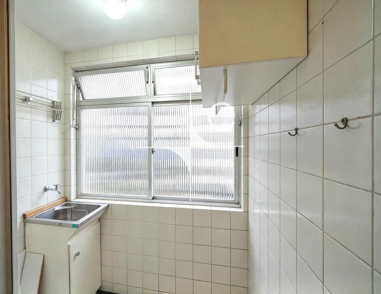 Apartment, 48 m², with wood or laminate floors — photo 6