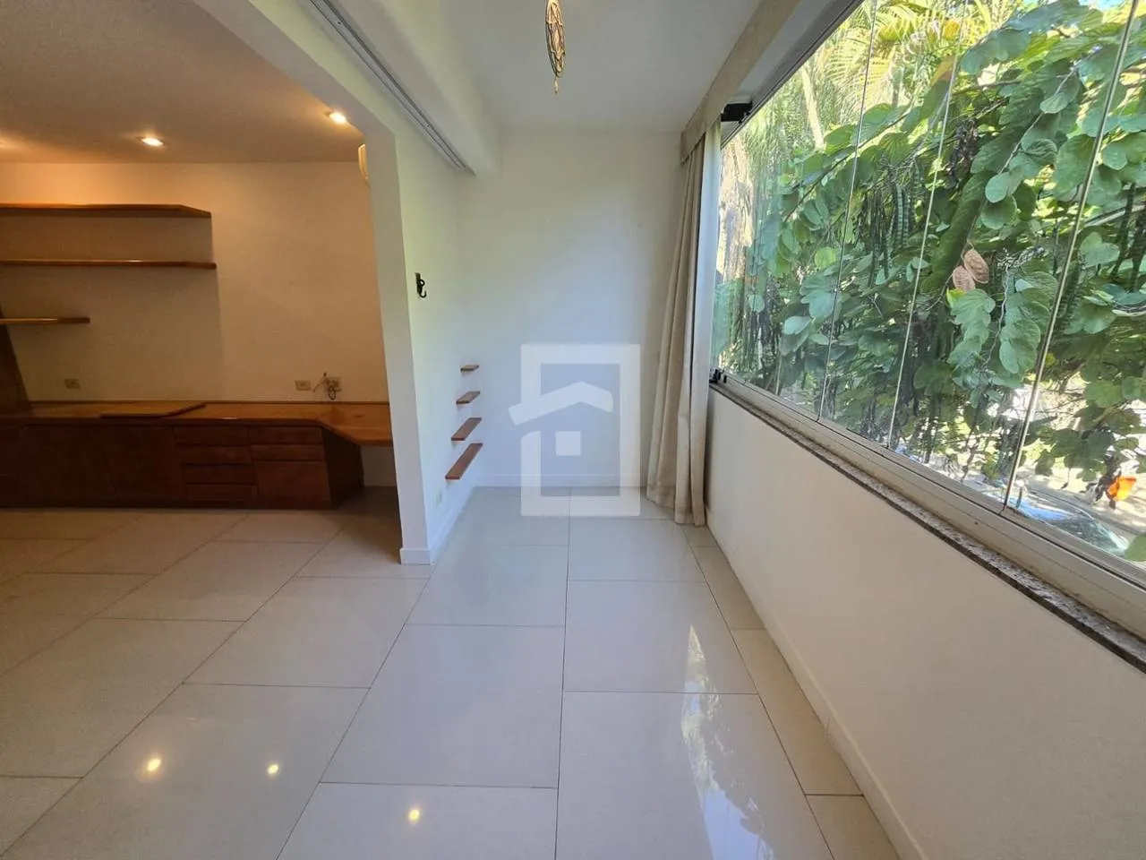Triplex house with 4 bedrooms and 2 en-suites — photo 58