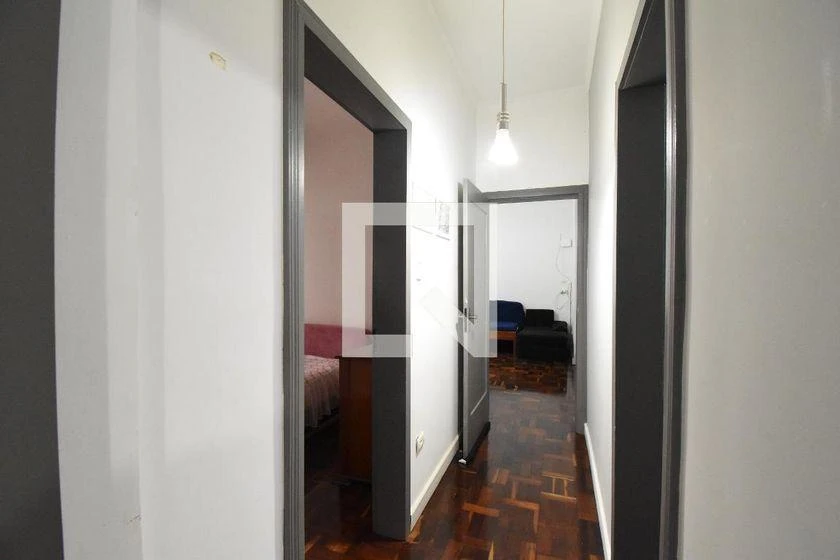 Apartment with wood floors, 2 bedrooms and 130 m² — photo 7