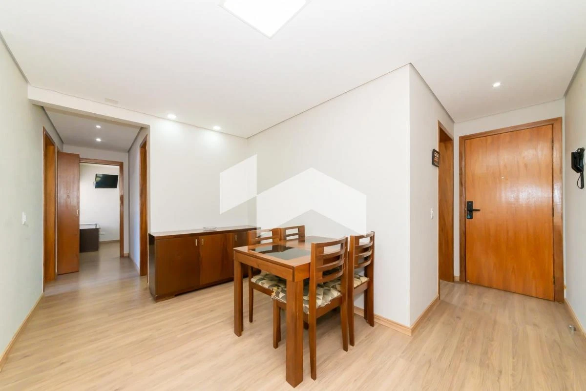 3-bedroom apartment with a washing machine in Curitiba — photo 8