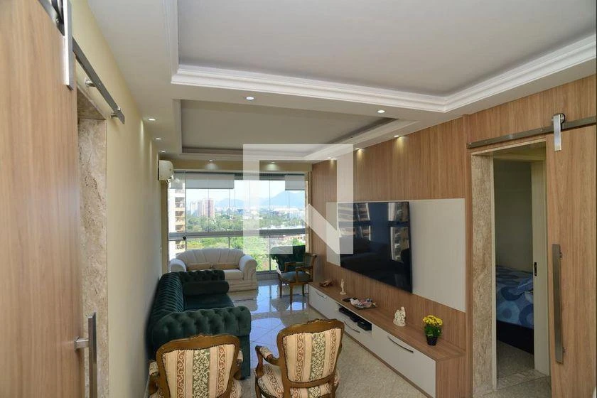 2-bedroom apartment with an en-suite bathroom — photo 21
