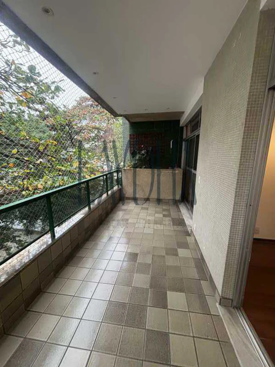 3-bedroom apartment with 4 bathrooms and 2 parking spaces — photo 3