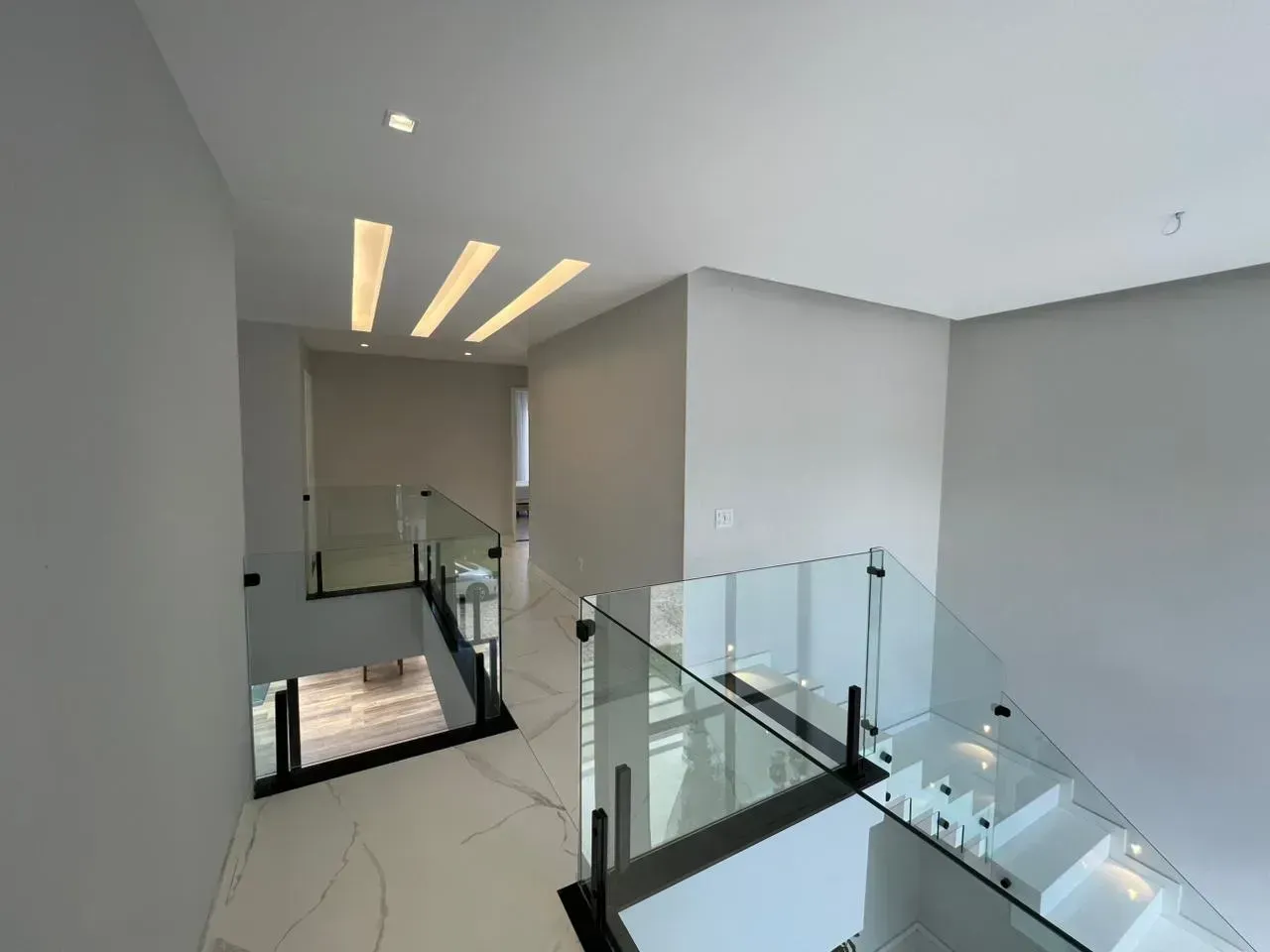 Furnished house with 4 bedrooms and 4 bathrooms — photo 11