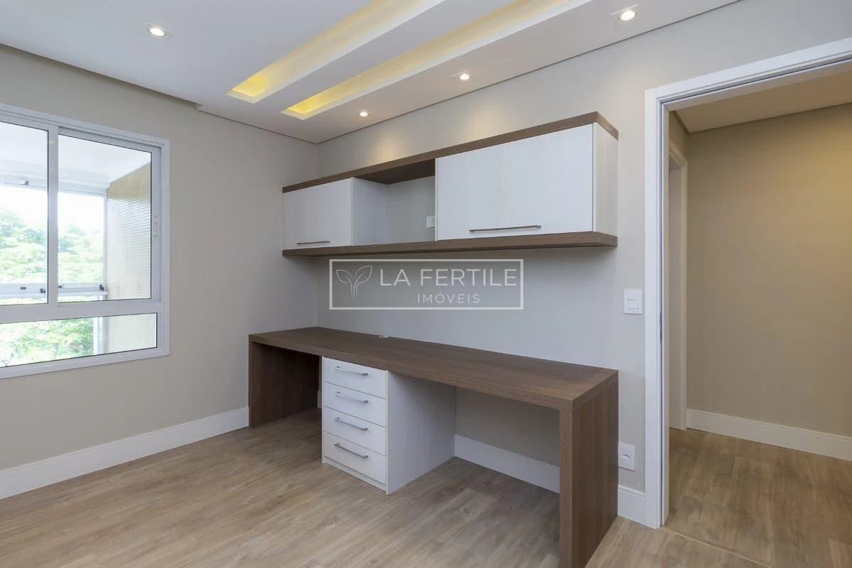 Apartment, 158 m², with a walk-in closet — photo 7