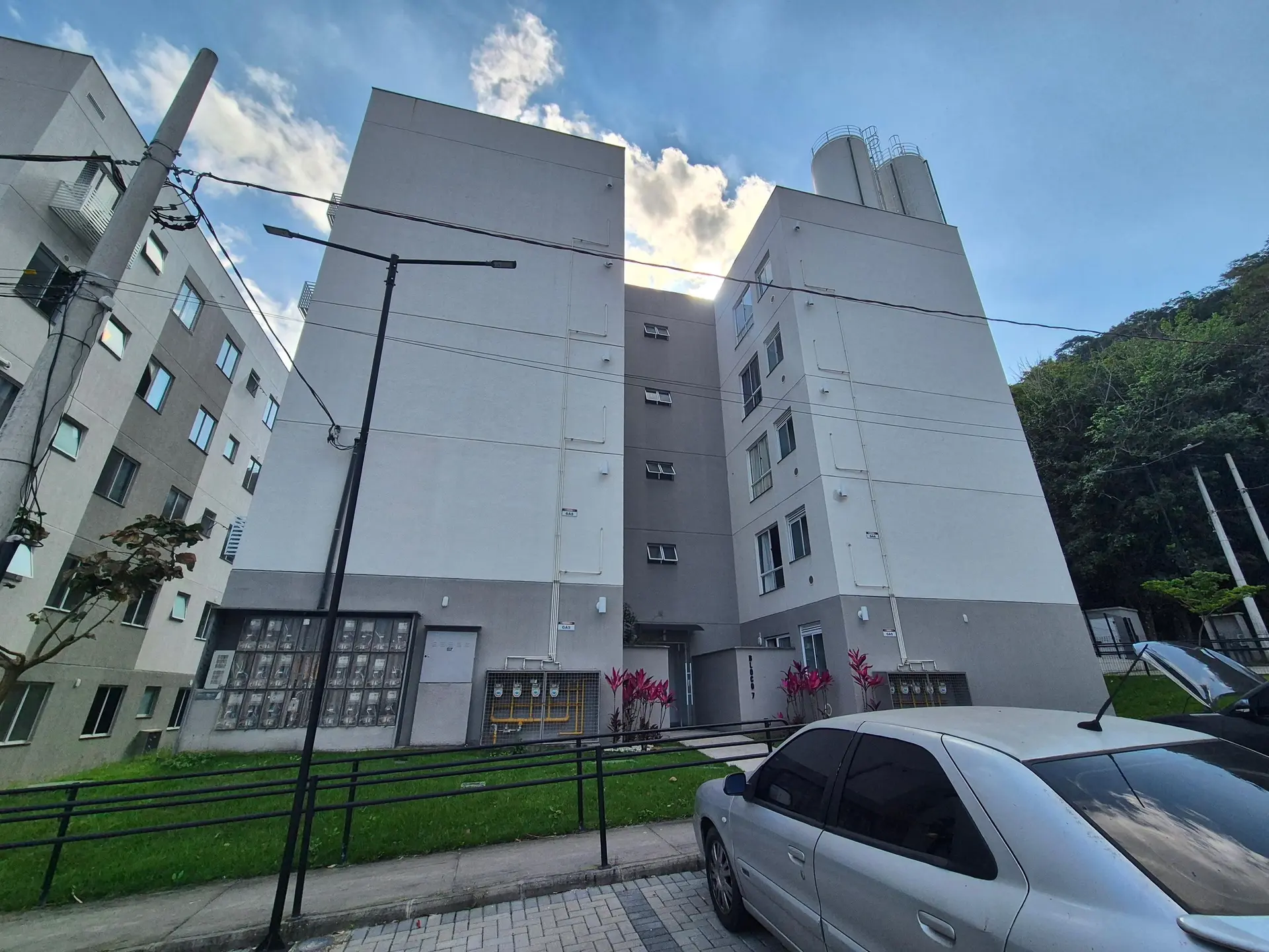 Apartamento mobiliado com 2 quartos e vista das montanhas — photo 2