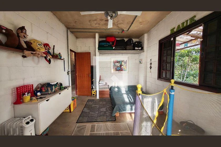 Casa mobiliada com cozinha americana, 3 quartos e jardim — photo 31
