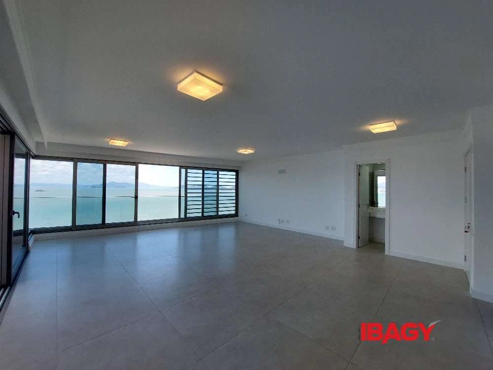 Furnished 4-bedroom apartment with 3 en-suite suites, 279 m² — photo 3