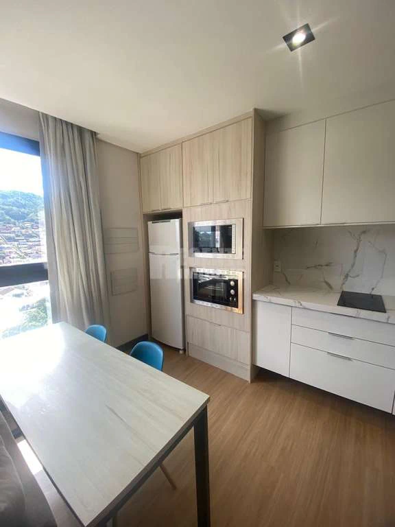 Apartamento mobiliado de 1 dormitório com 1 vaga — photo 3