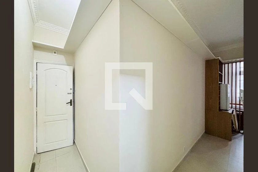 Furnished apartment, 30 m², with a home office — photo 2